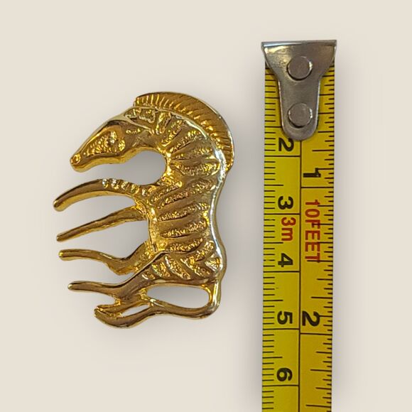Vintage Textured Inlay Gold Zebra Brooch Pin Estate - Picture 7 of 7